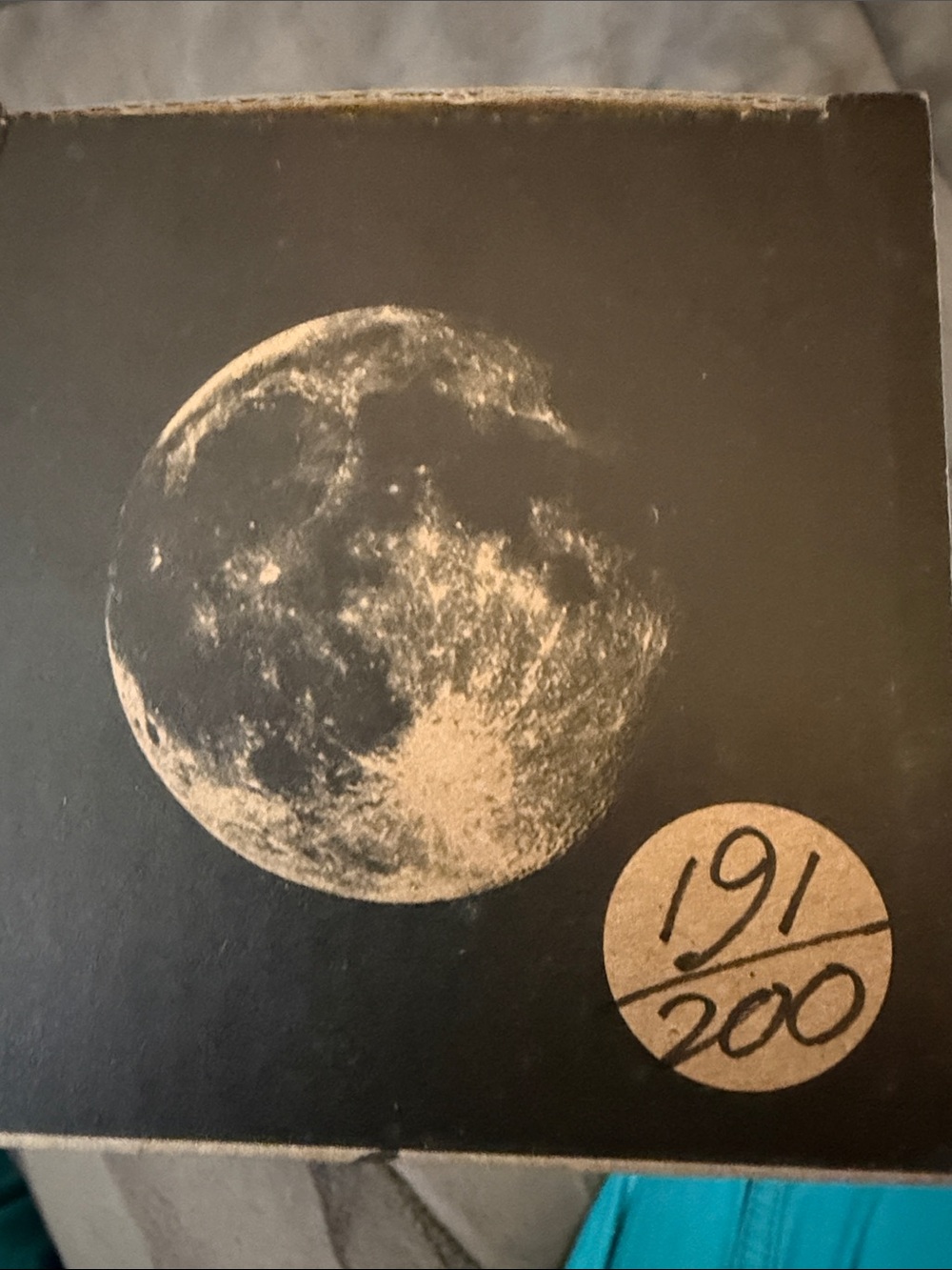 2016 Asia Exclusive numbered 191/200 Kenny's Work 200% Mega Space Molly